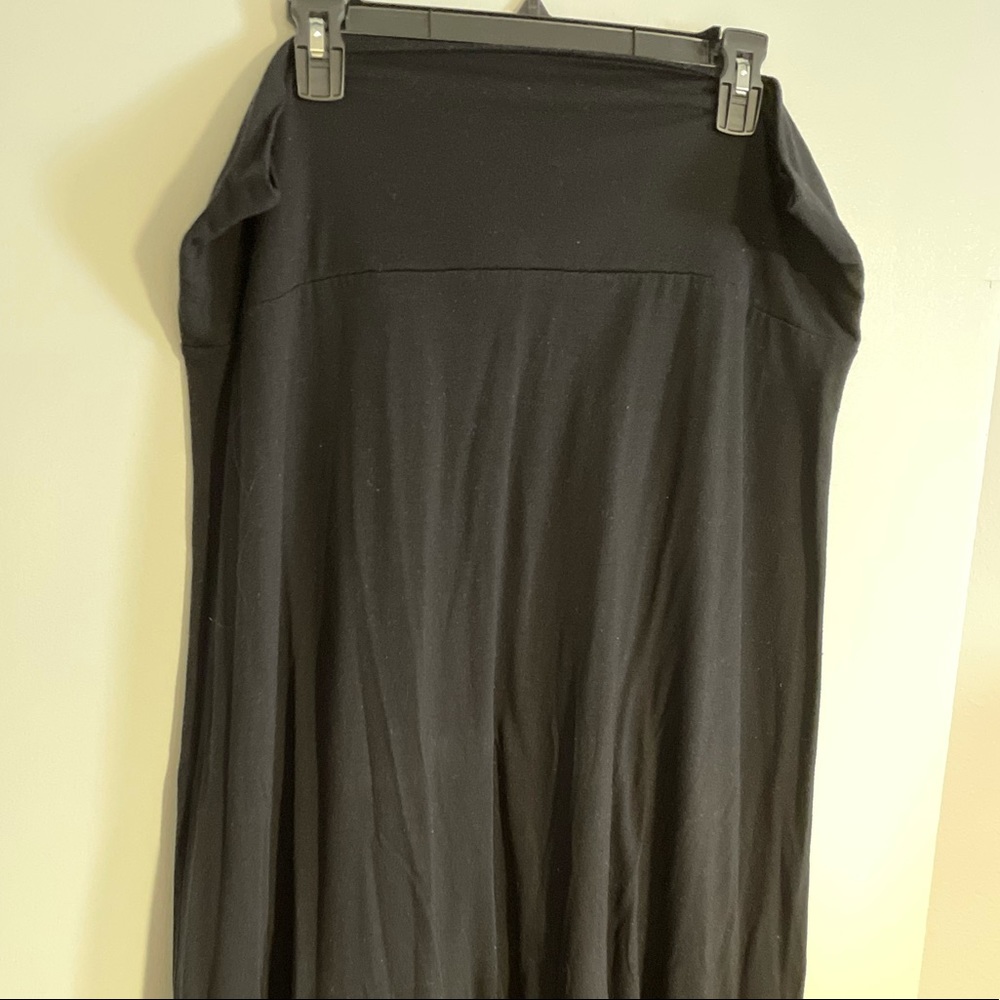 Stretchy Black Maxi Skirt